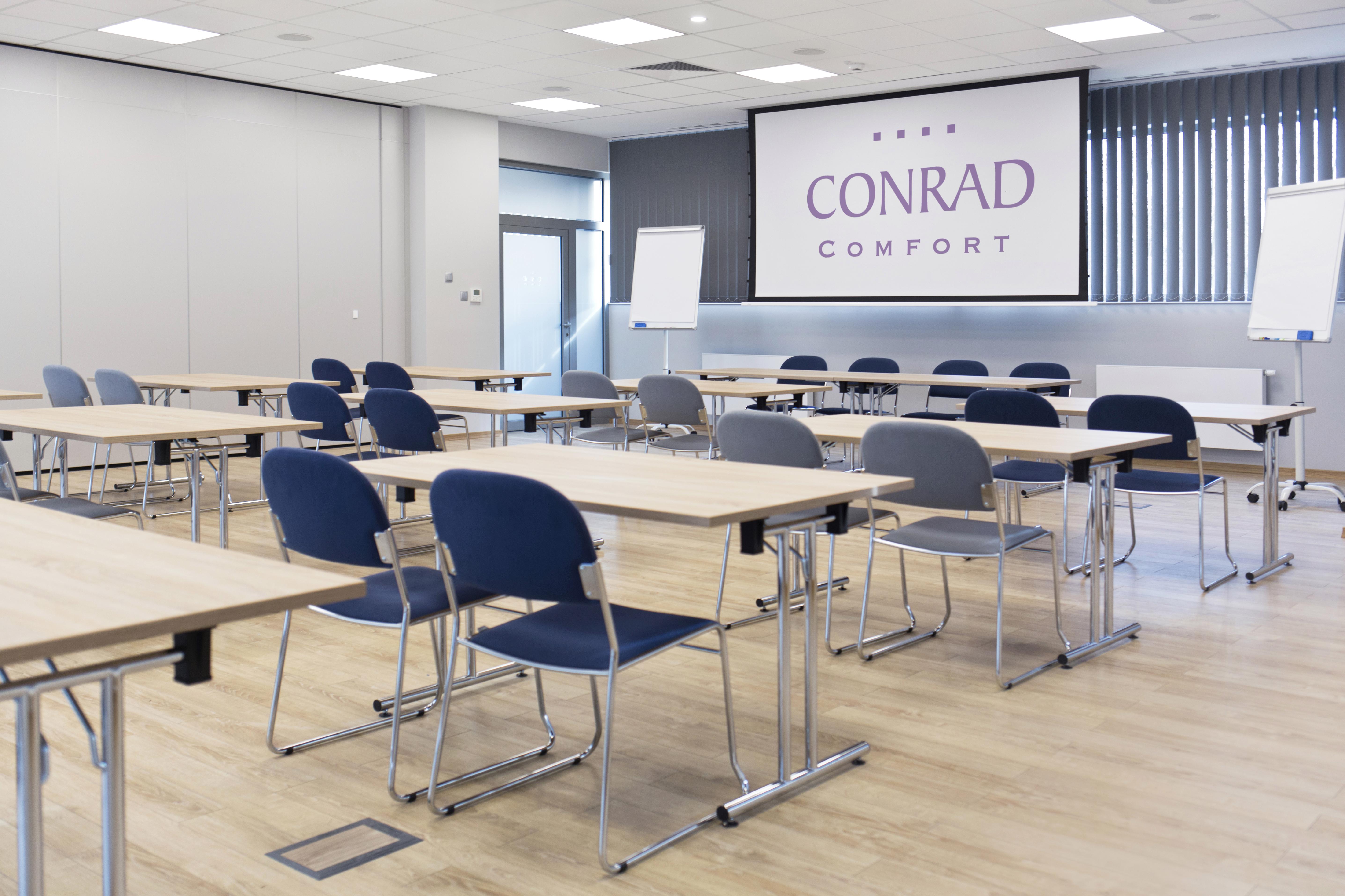 Hotel Conrad Comfort Krakow Bagian luar foto