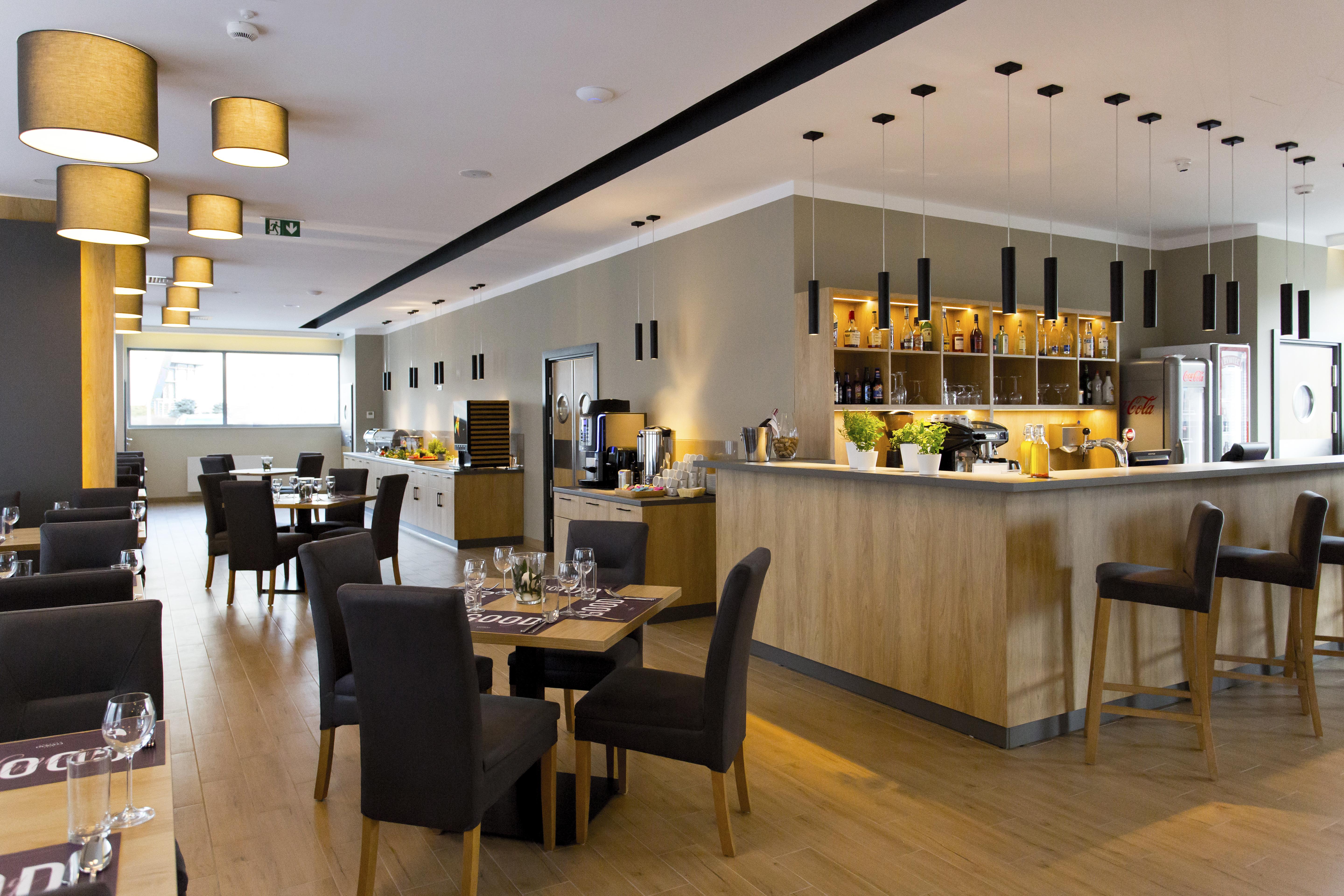 Hotel Conrad Comfort Krakow Bagian luar foto