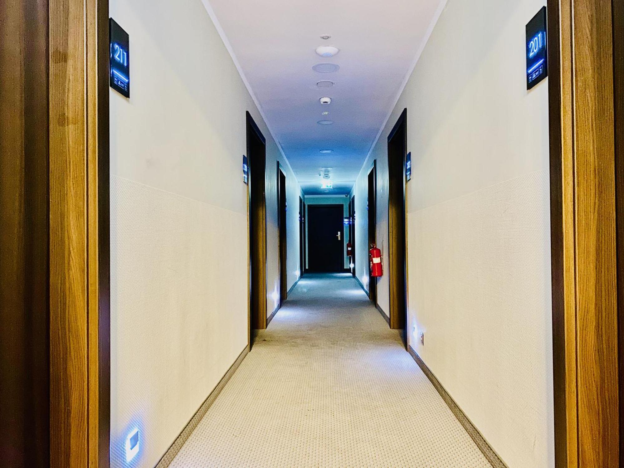 Hotel Conrad Comfort Krakow Bagian luar foto
