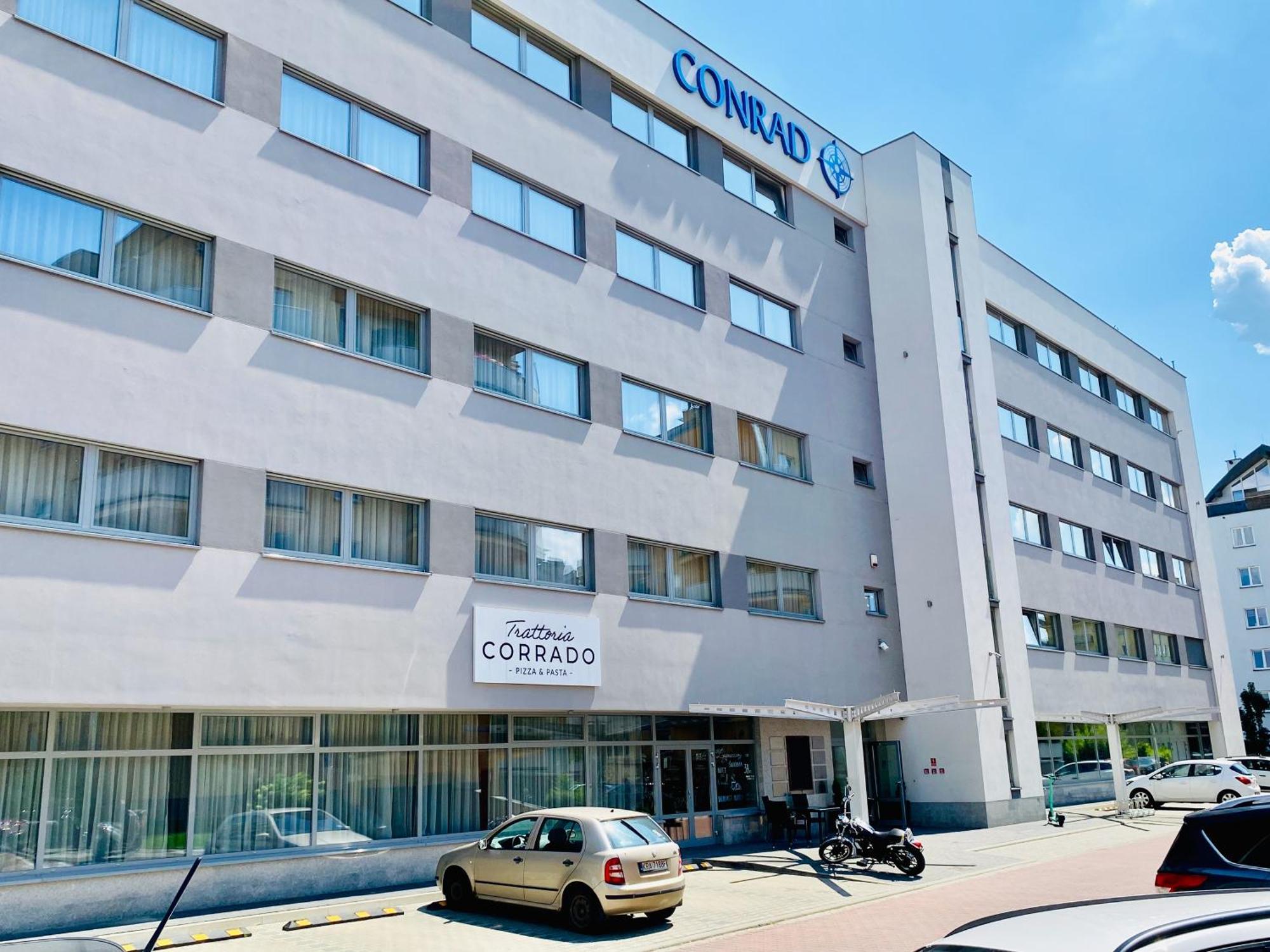 Hotel Conrad Comfort Krakow Bagian luar foto