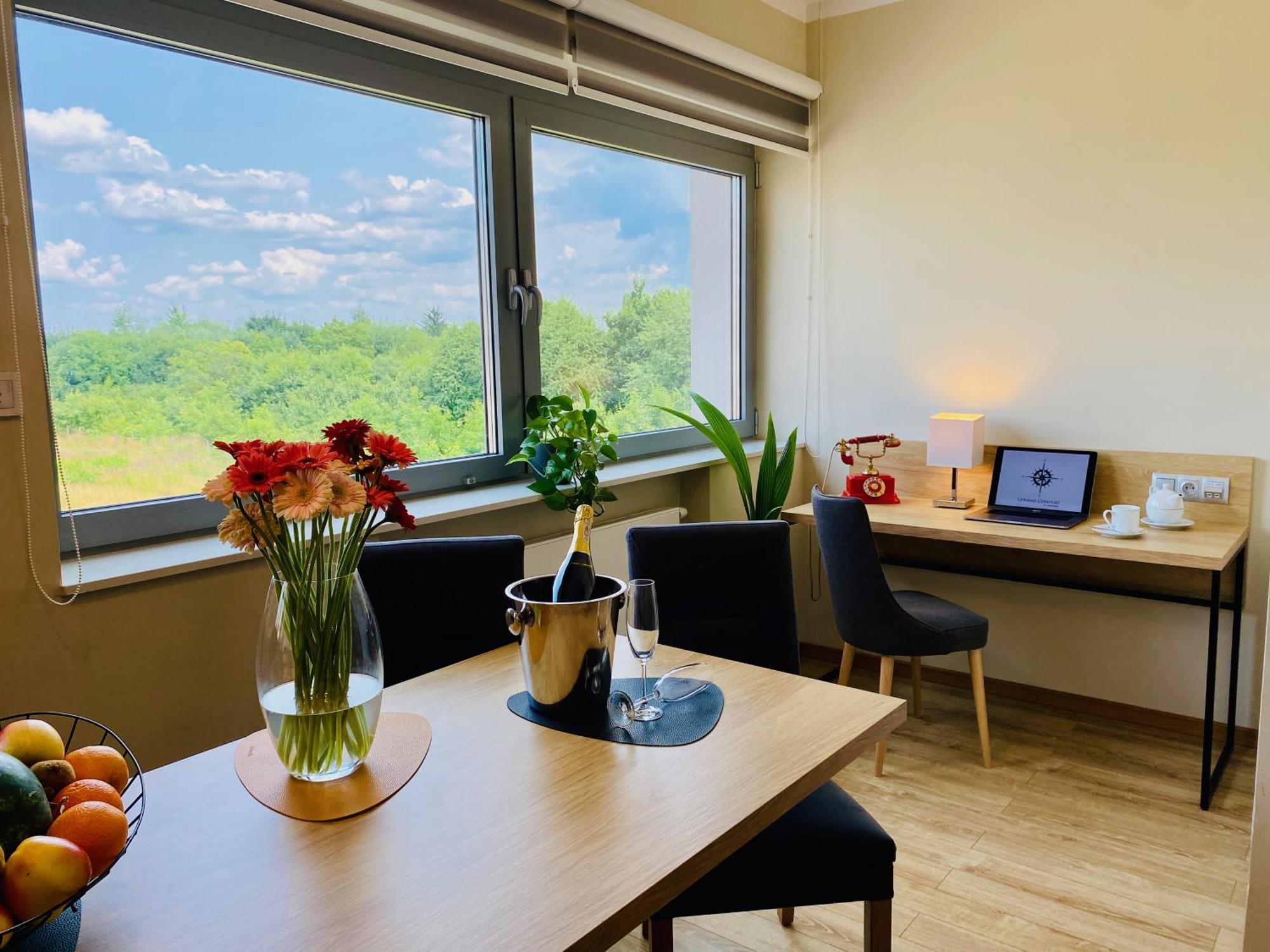 Hotel Conrad Comfort Krakow Bagian luar foto